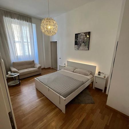 Dreams rental lecco central station Exterior foto