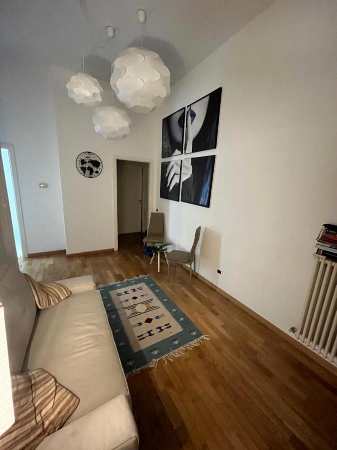 Dreams rental lecco central station Exterior foto